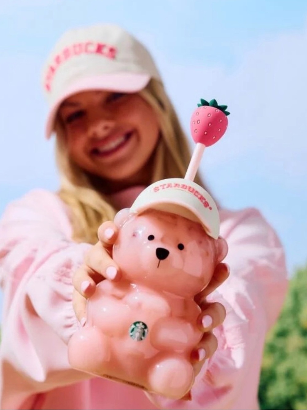 2026 New Starbucks Bearista Pink Bear Cup Tumblers Strawberry Topper Baseball